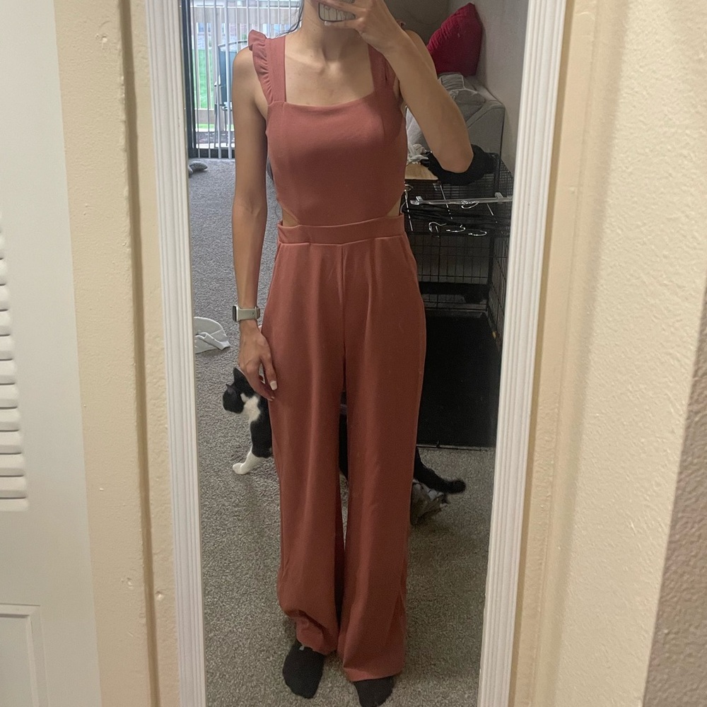 Moa Moa Pink Sleeveless Jumpsuit with Relaxed Fit